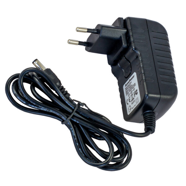ACCUPOWER Universal Netzadapter 12VDC max. 2A